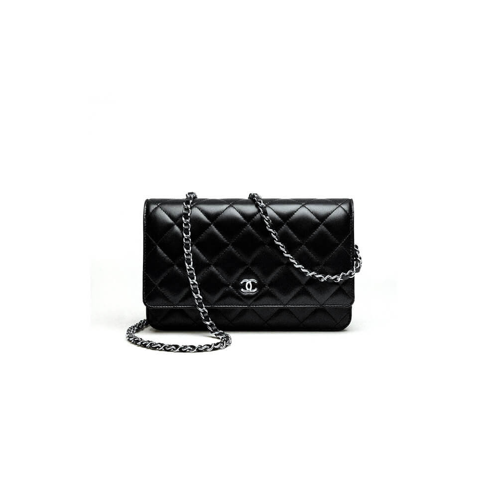 Chanel classic chain wallet 