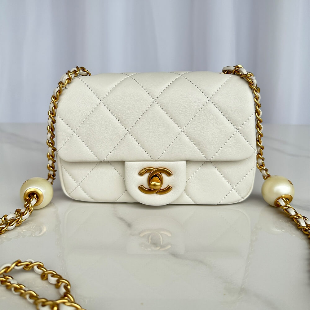 Chanel MINI FLAP BAG 