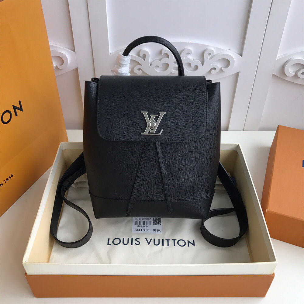 LV LOCKME BACKPACK