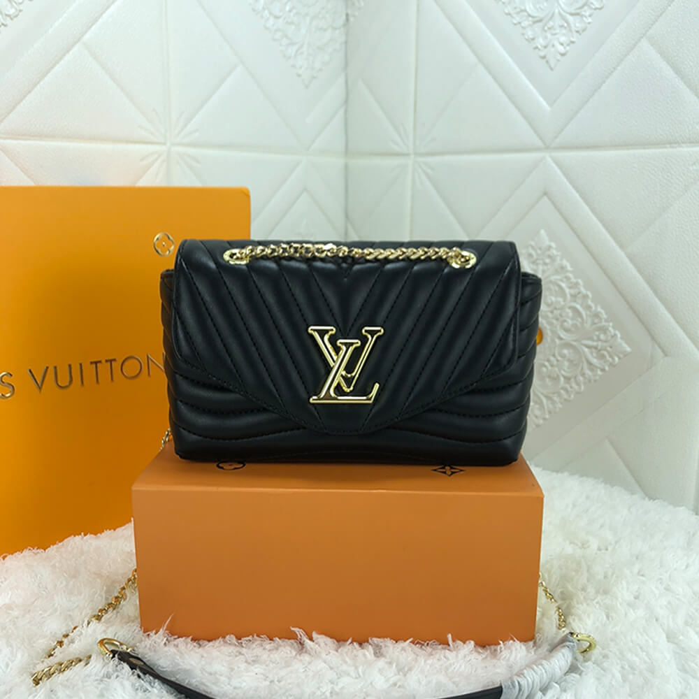 LV NEW WAVE CHAIN BAG 