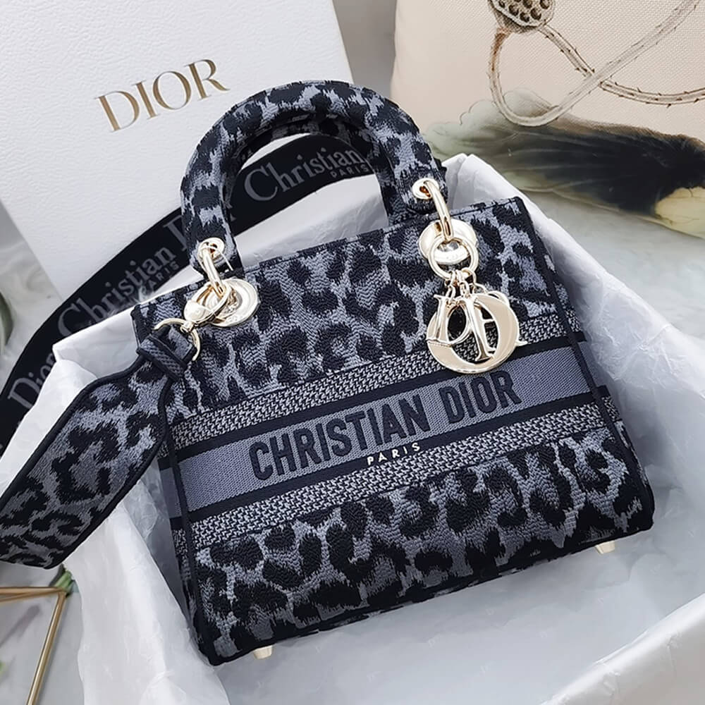 DIOR MEDIUM LADY D-LITE BAG 