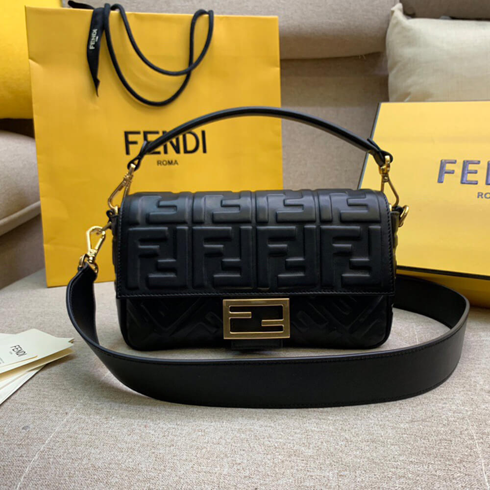 Fendi Baguette 