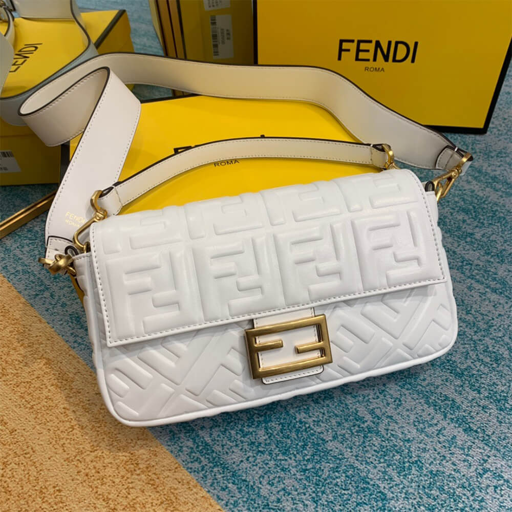 Fendi Baguette 