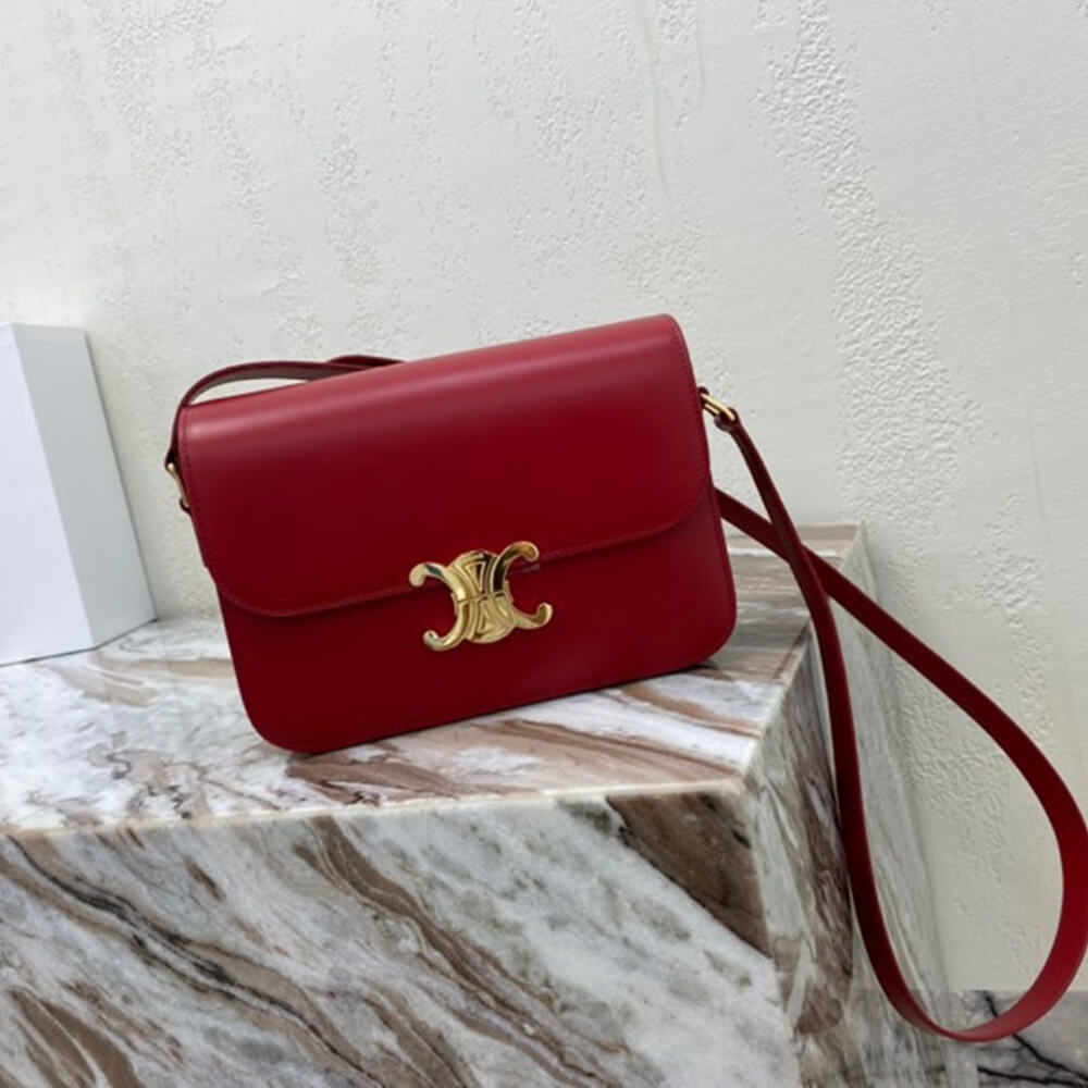 Ce**e classique triomphe bag in calfskin