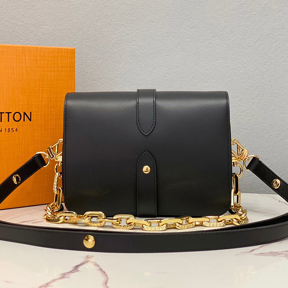 Louis Vuitton RENDEZ-VOUS BAG 