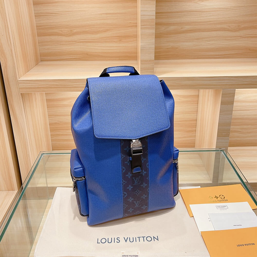 l**is V*t*n outdoor backpack