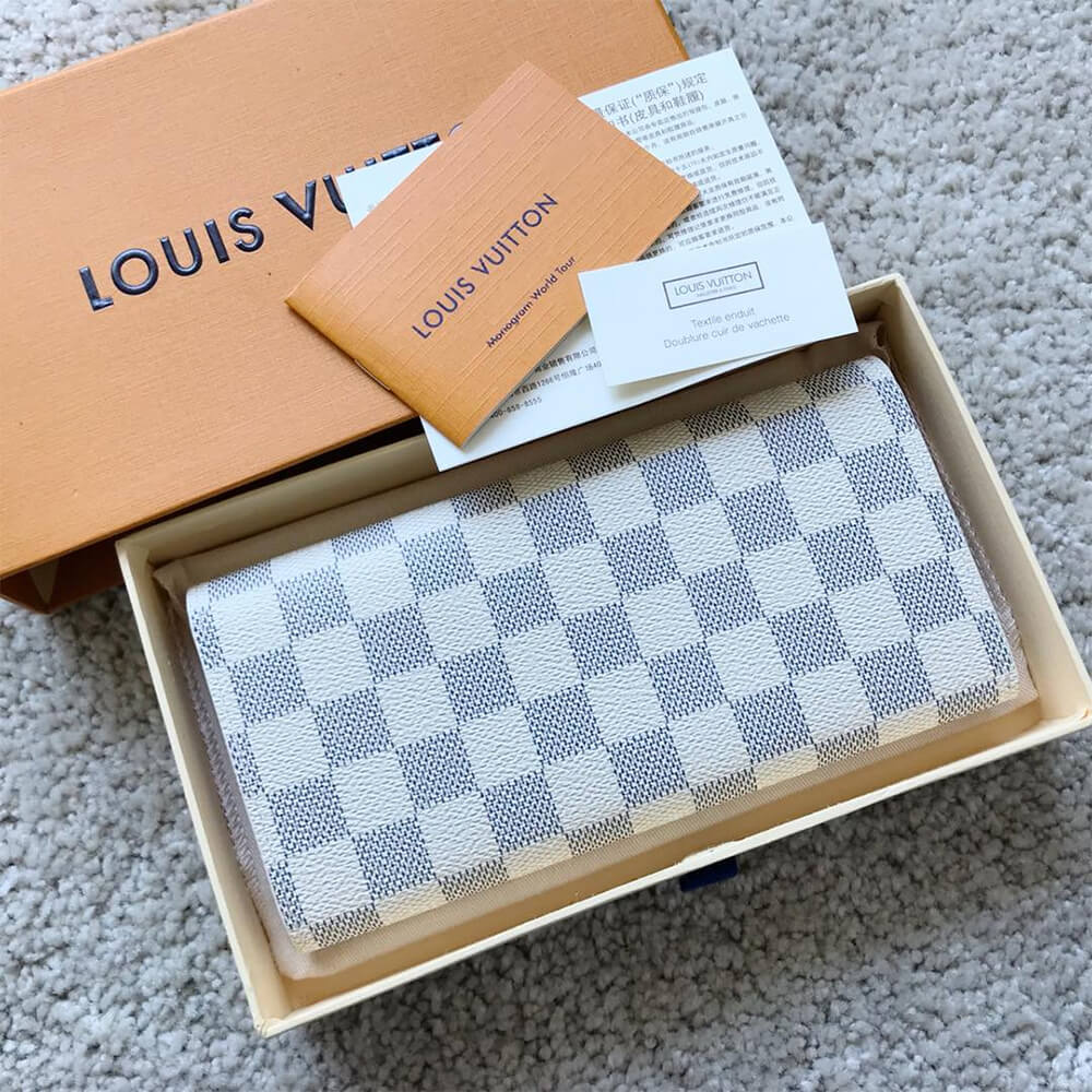 Louis Vuitton Emilie Wallet 