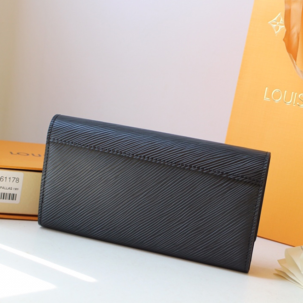 Louis Vuitton TWIST WALLET 