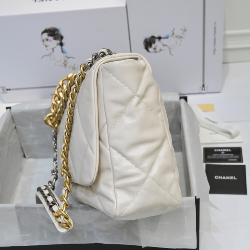 CHANEL 19 MAXI HANDBAG 