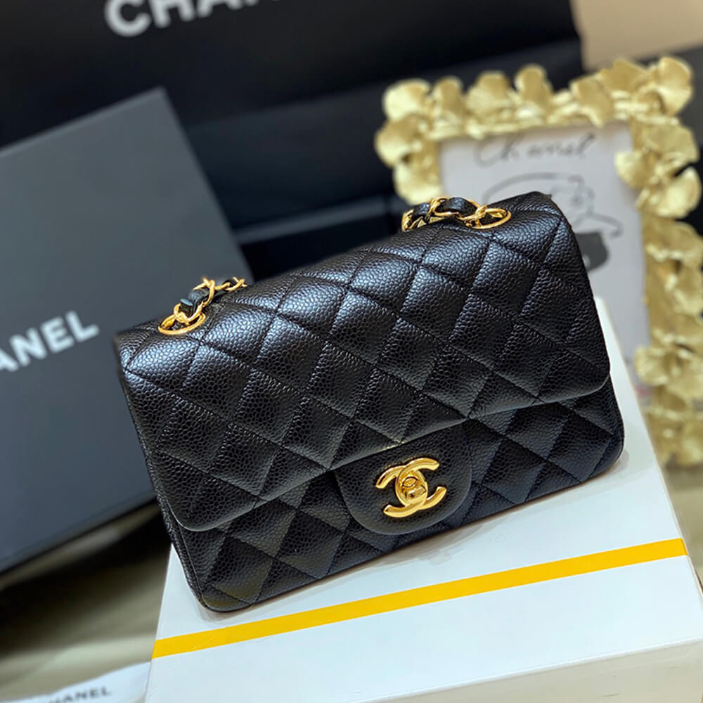 CHANEL MINI FLAP BAG 