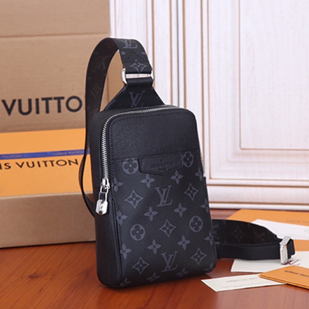 LV OUTDOOR SLINGBAG 