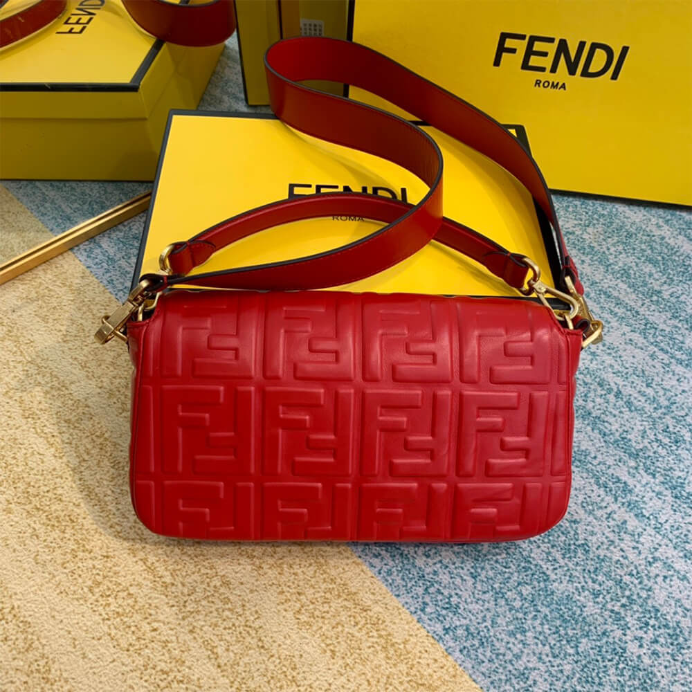 Fendi Baguette 