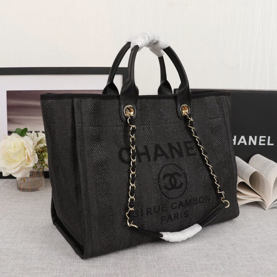 CHANEL Woven Straw Raffia Striped Medium Deauville Tote 