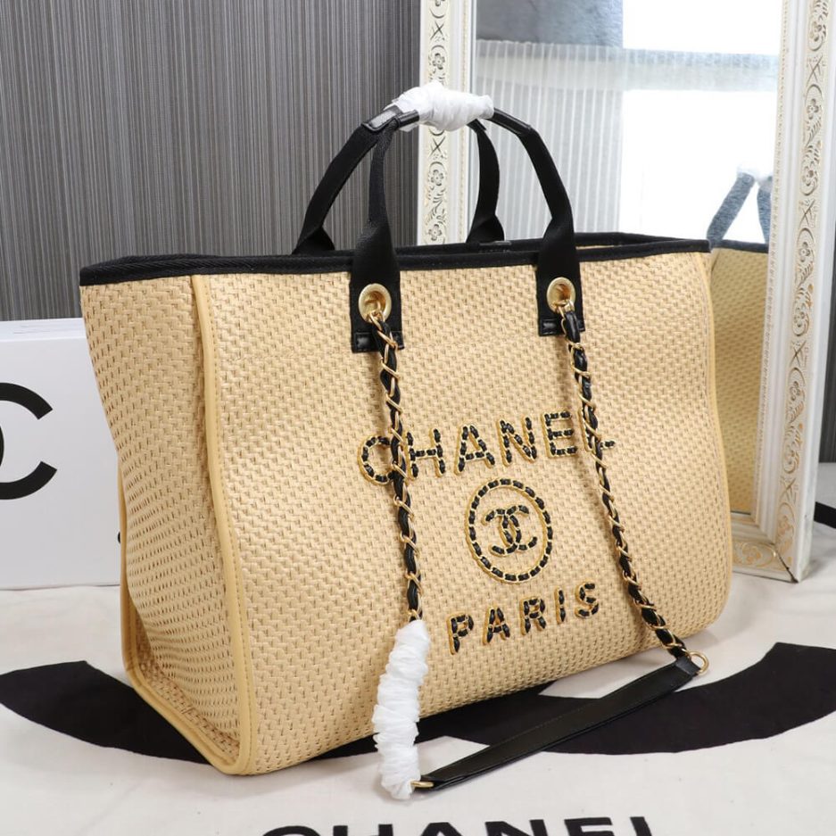 CHANEL MEDIUM DEAUVILLE TOTE 