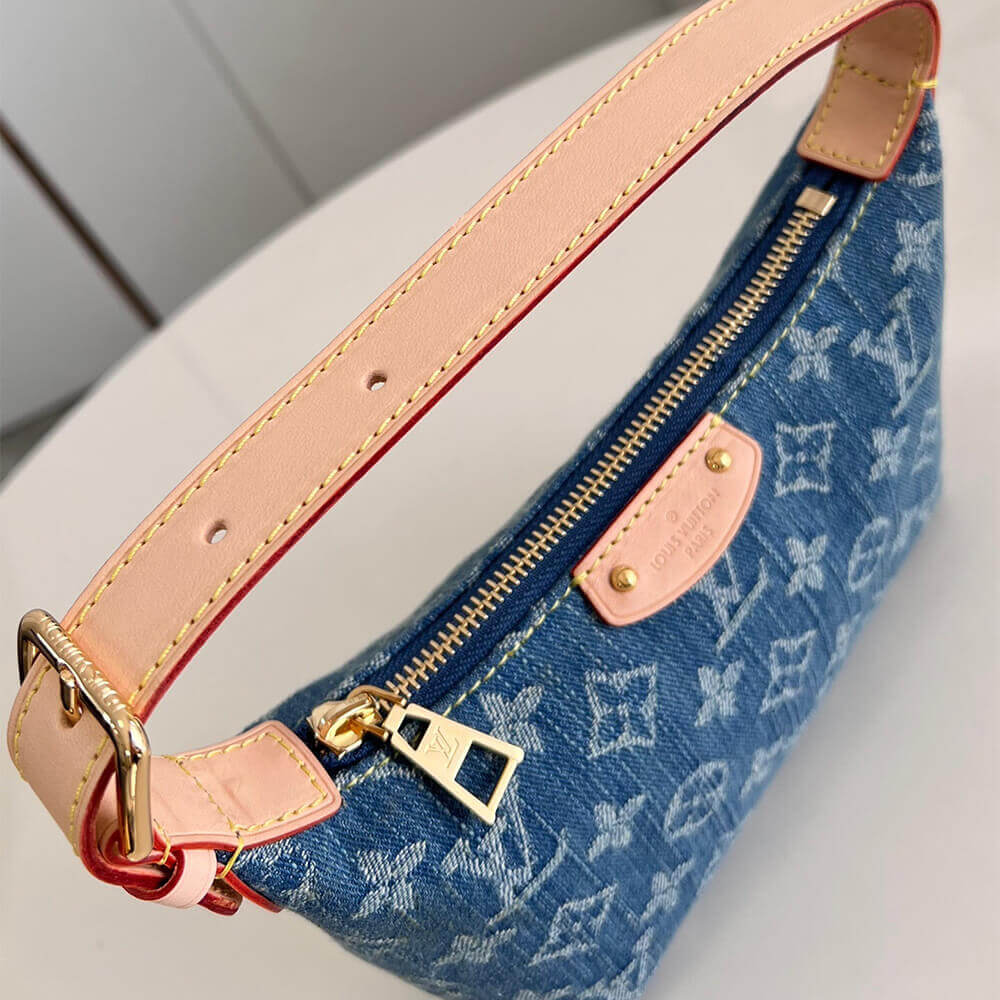 LV Hills Pochette 