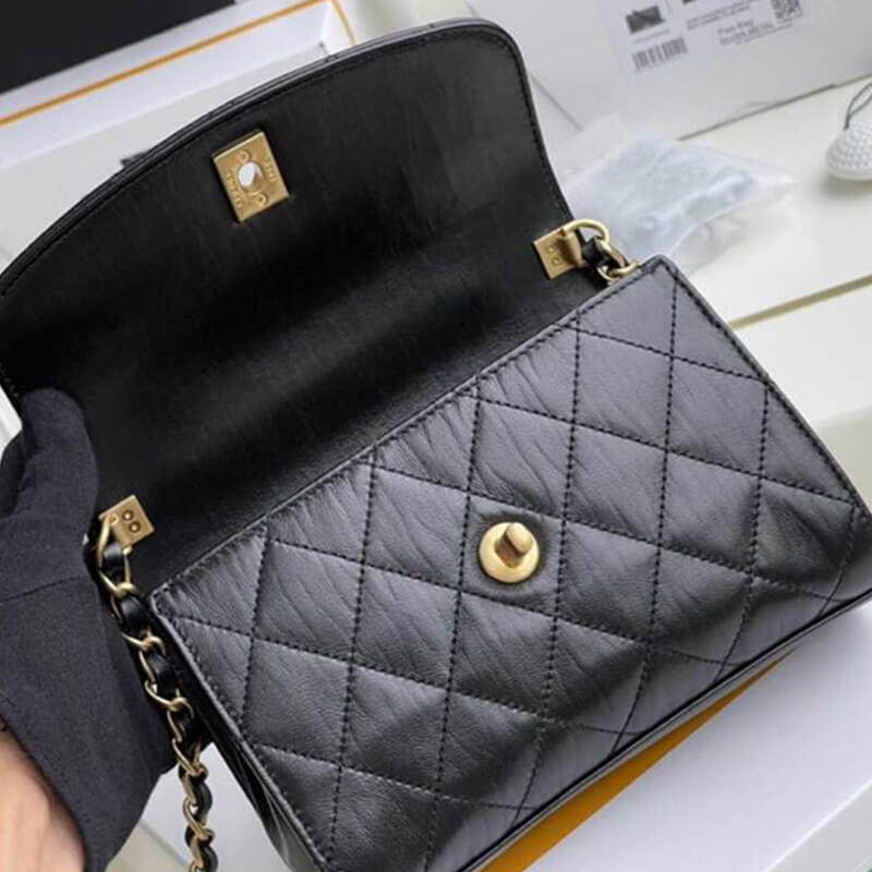 CHANEL Mini Flap Bag 