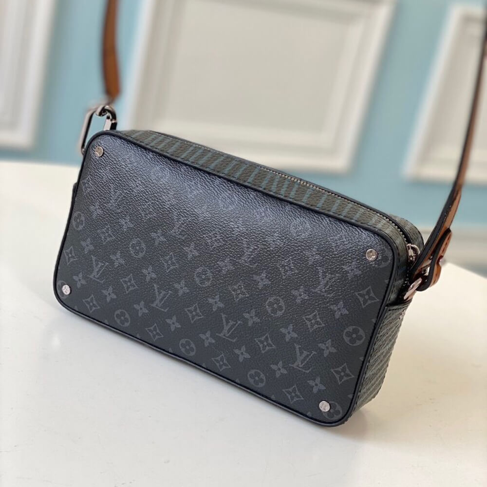 Louis Vuitton VOLGA ON STRAP 