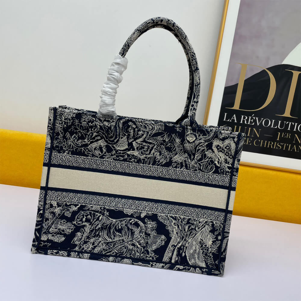 SMALL DIORAMOUR DIOR BOOK TOTE 