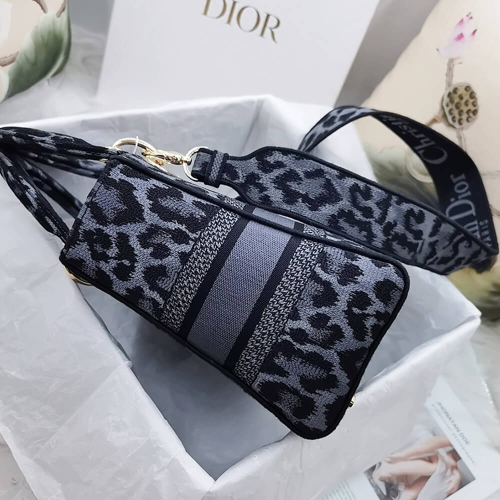 D*or medium lady d-lite bag