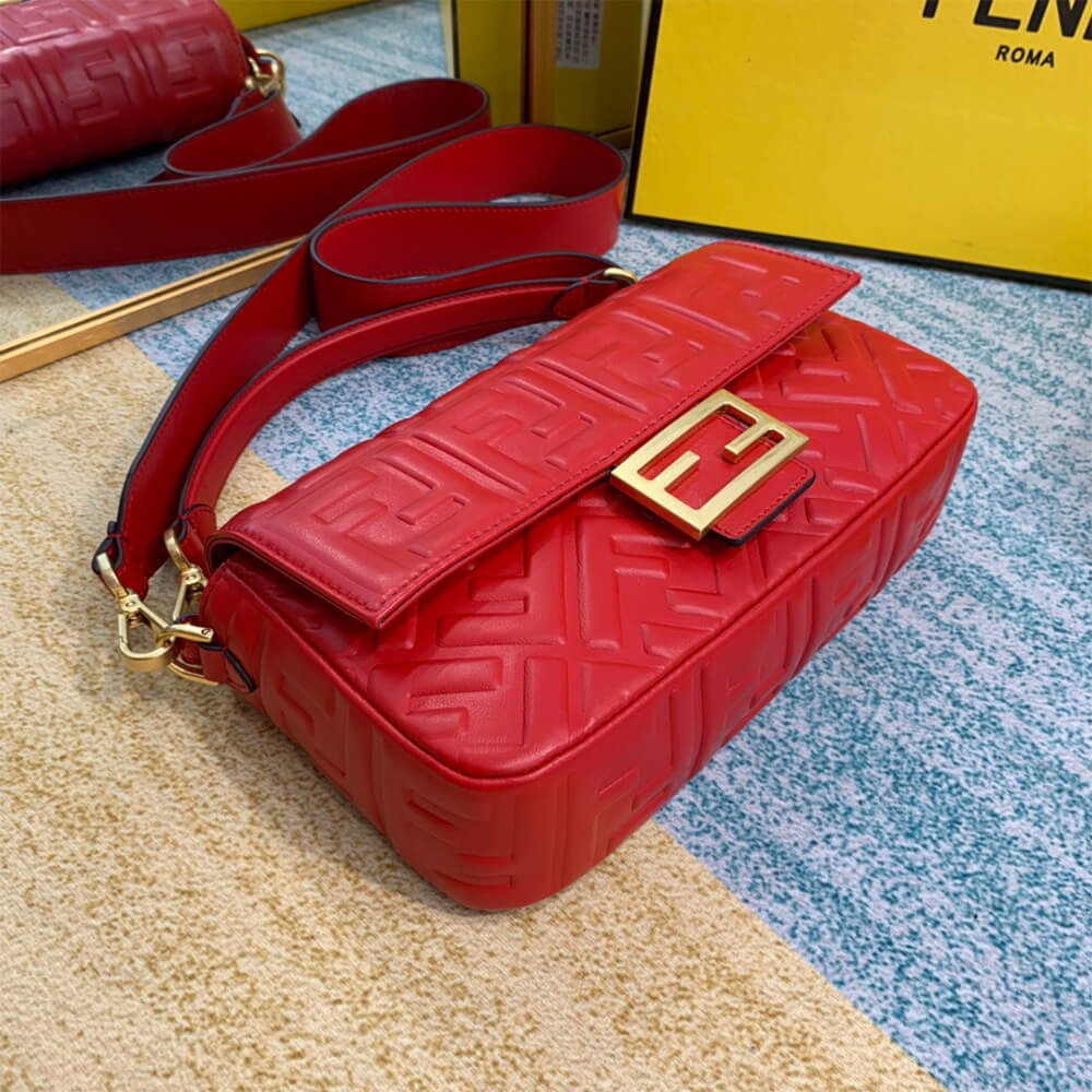 Fendi Baguette 