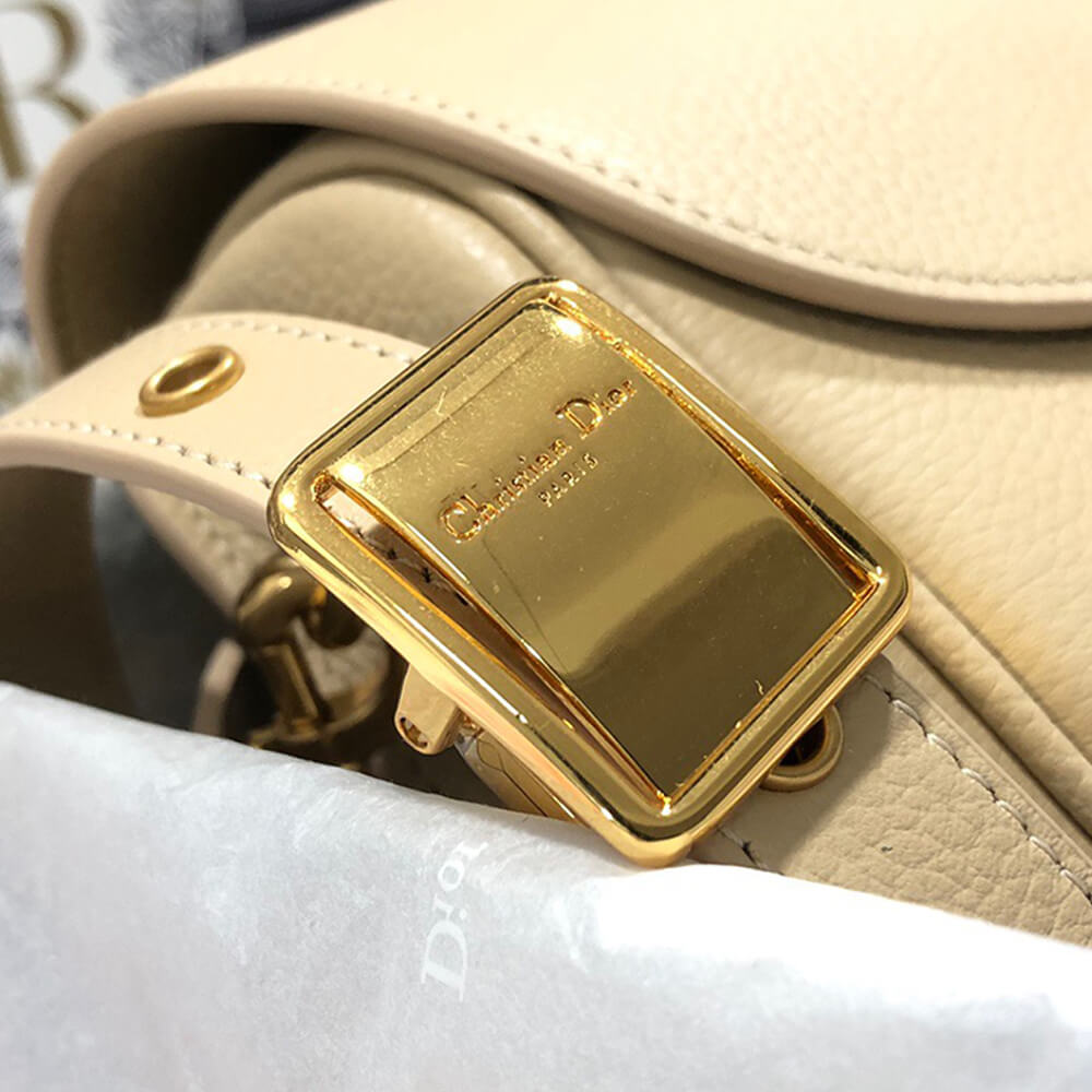 MEDIUM DIOR BOBBY BAG(high-end grade) 