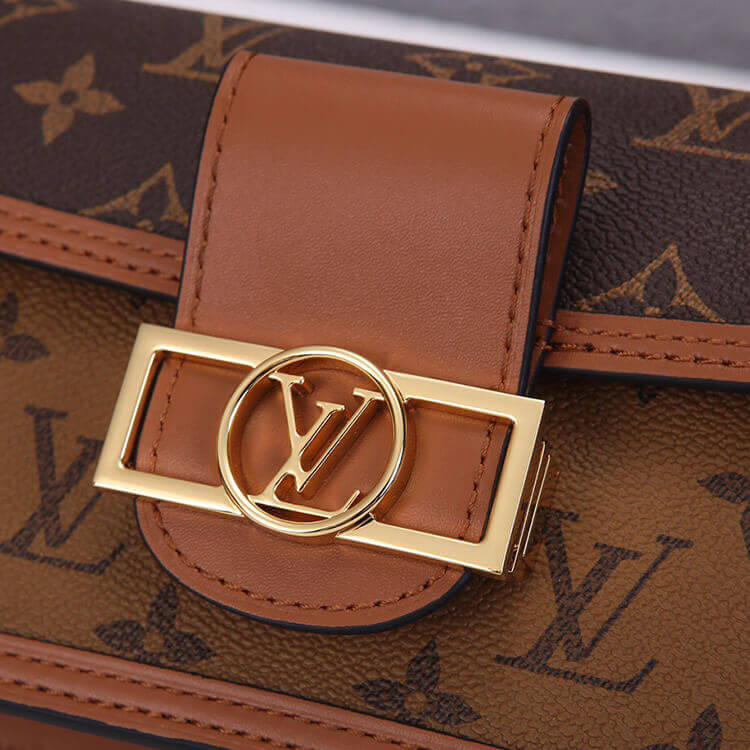 LV Dauphine Chain Wallet 