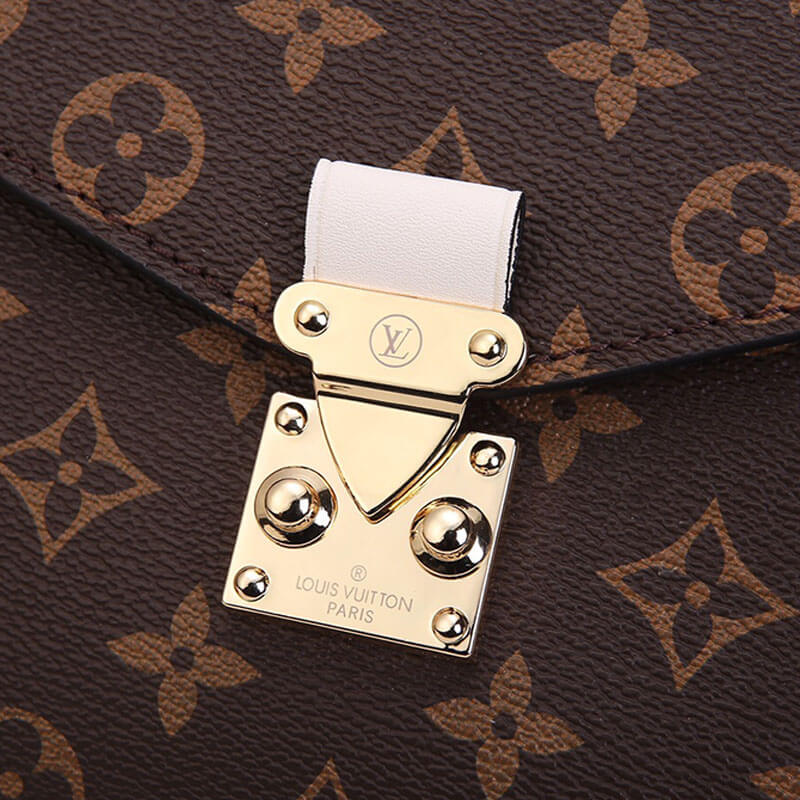 LV Pochette Metis Handbag