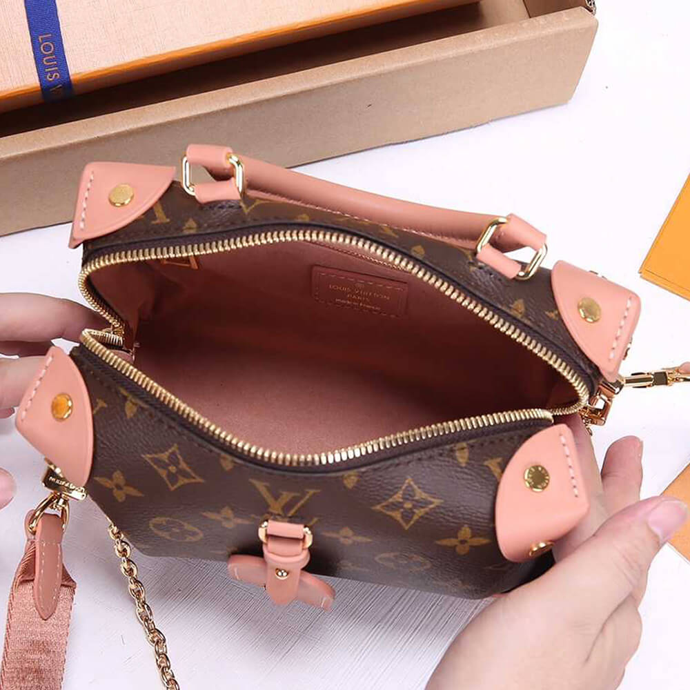 Louis Vuitton PETITE MALLE SOUPLE 