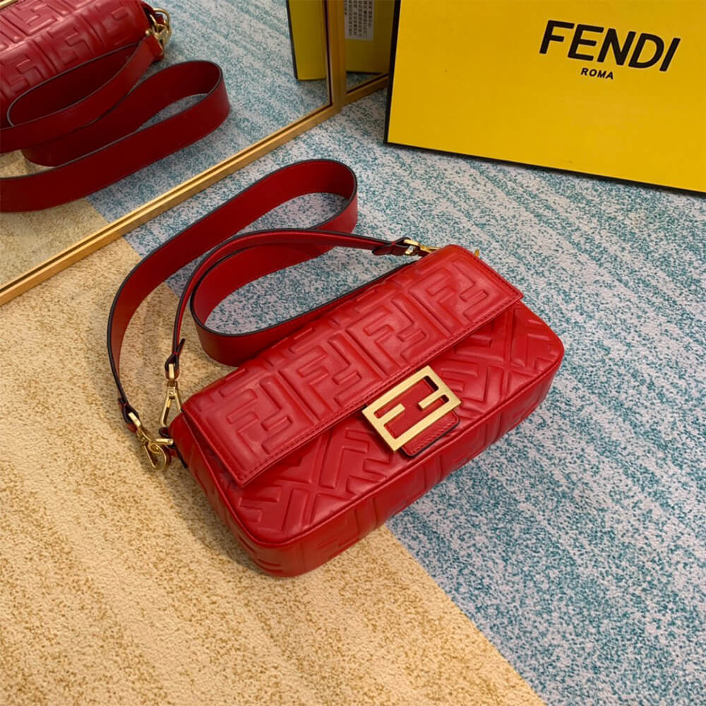 Fendi Baguette 