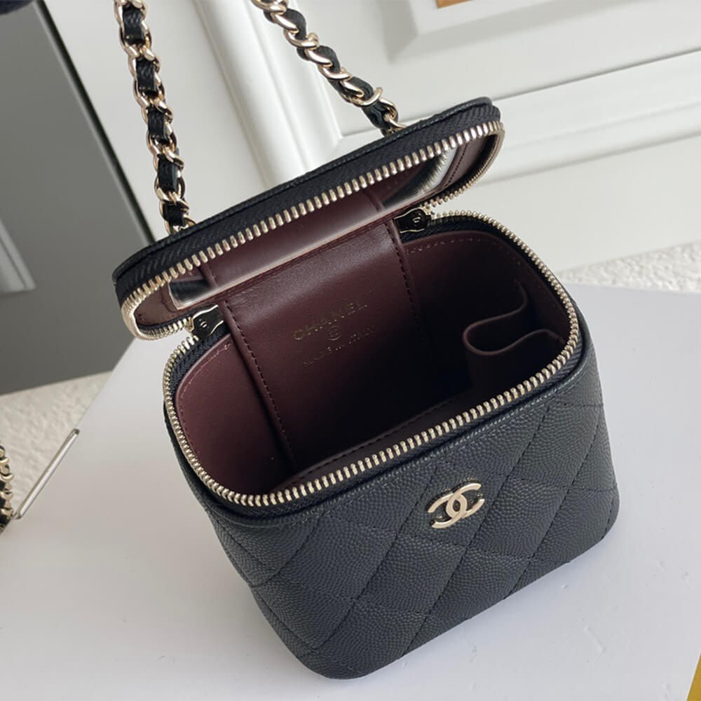 Chanel chain cosmetic bag 