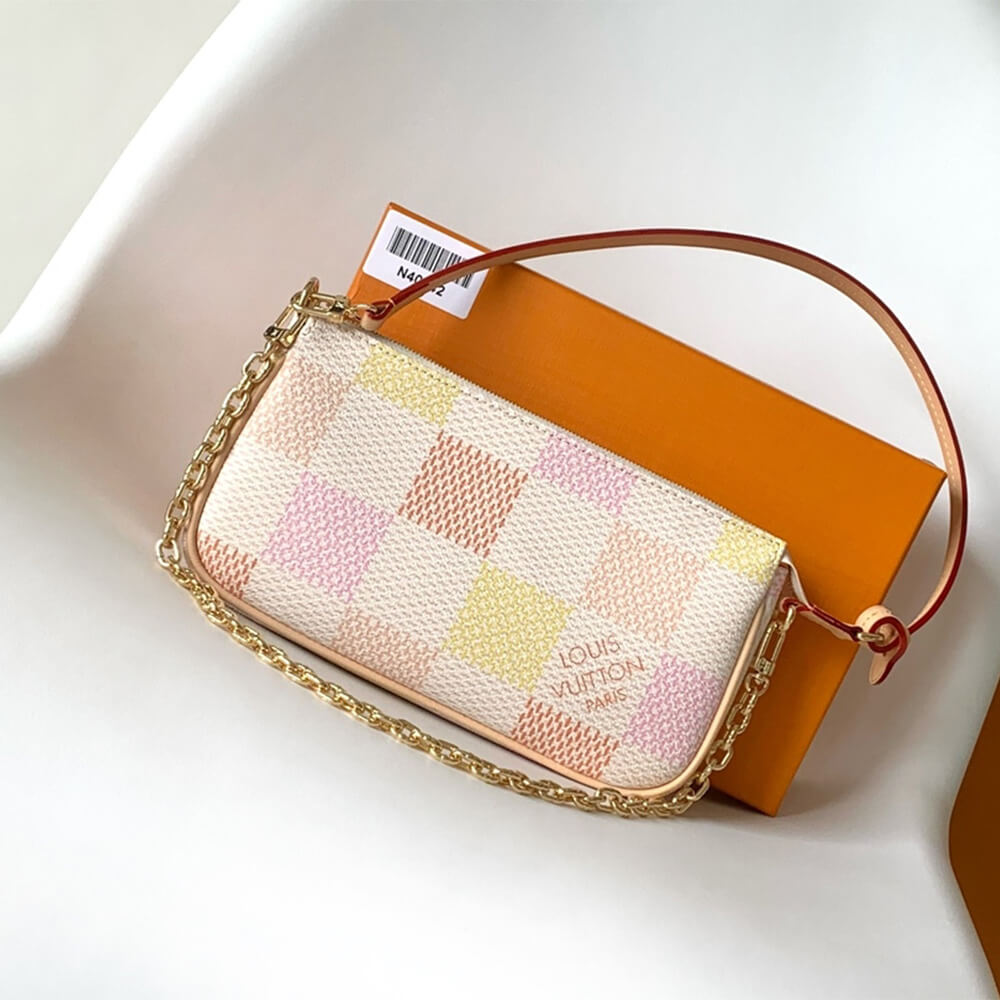 LV Pochette Accessoires