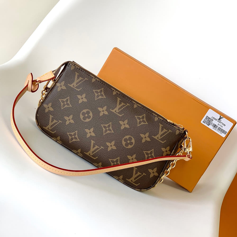 LV Pochette Accessoires