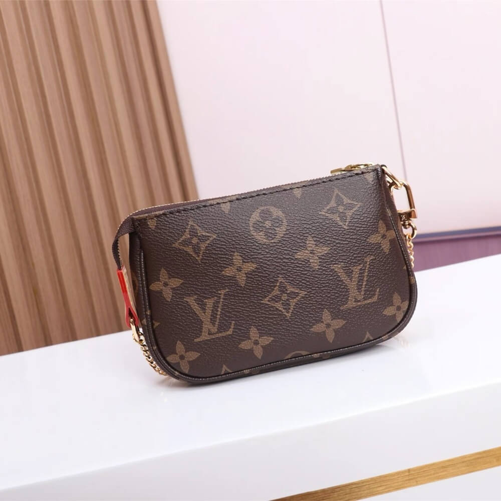 LV Mini Pochette Accessoires