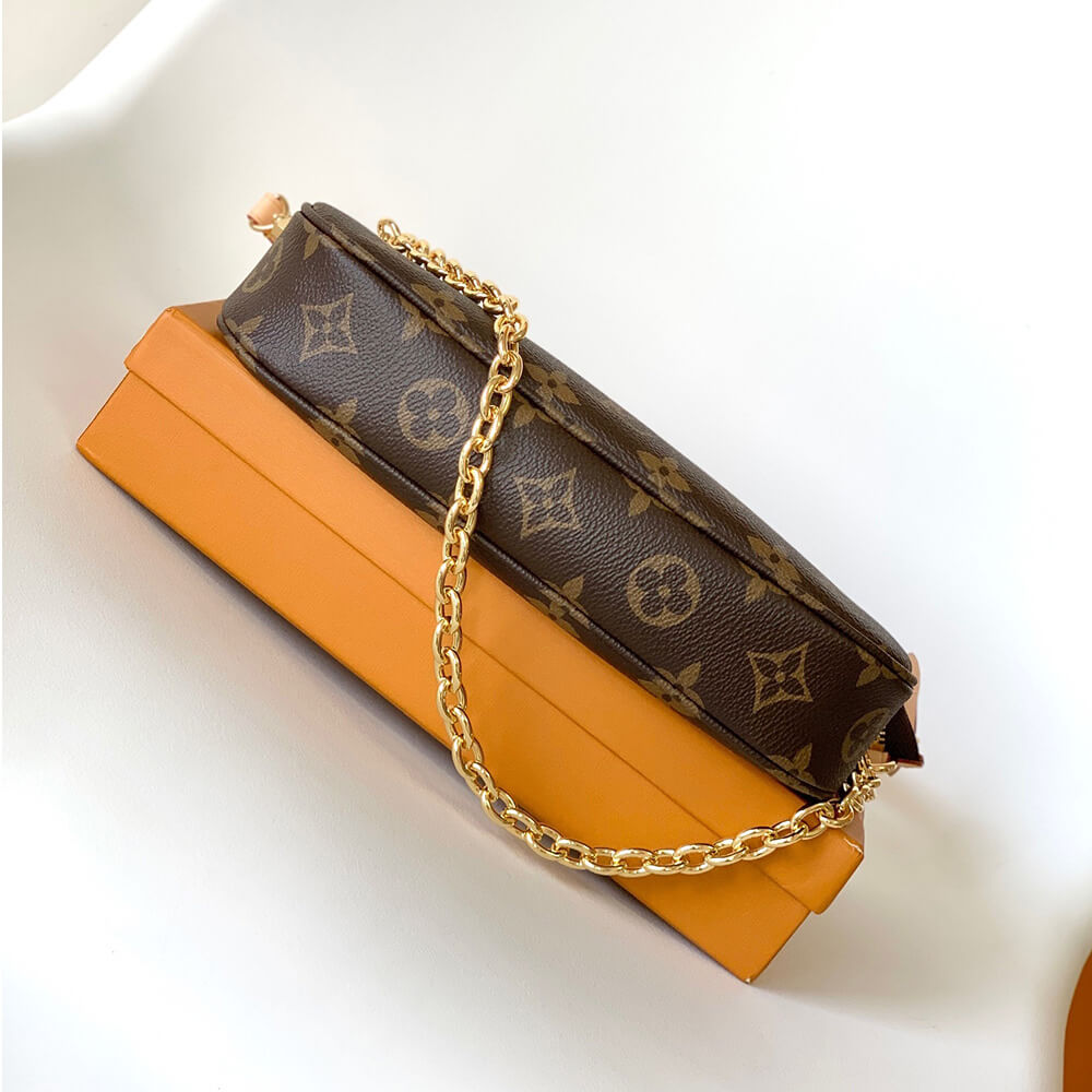 LV Pochette Accessoires