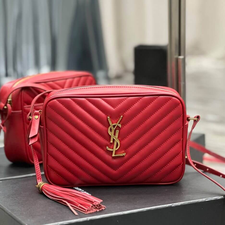 YSL LOU CAMERA BAG IN QUILTED LEATHER 