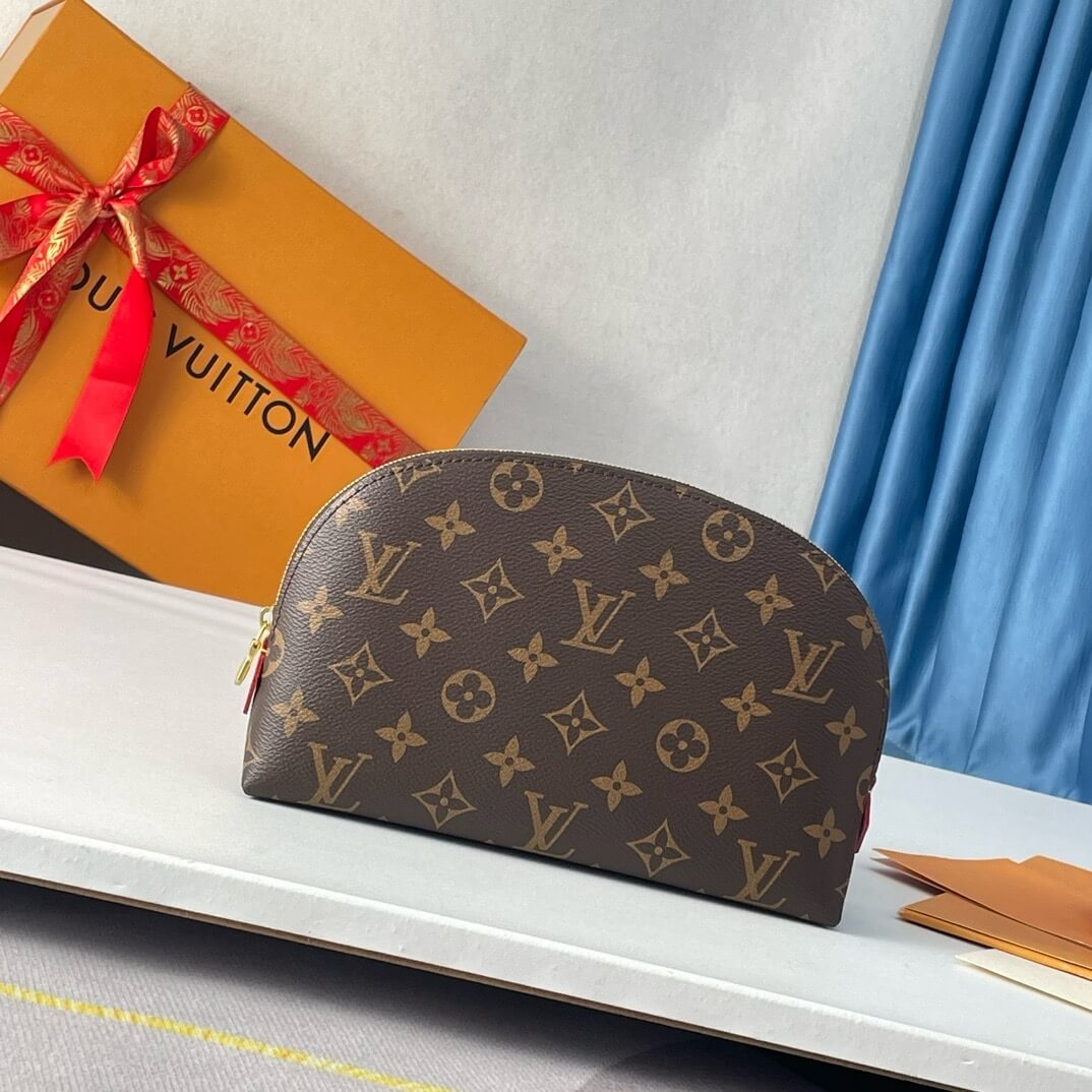 LV Cosmetic Pouch MM