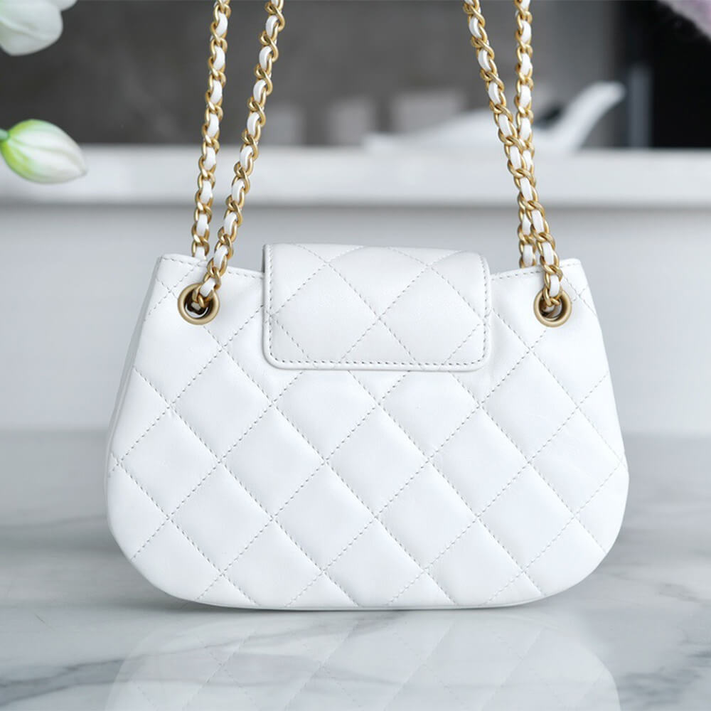 CHANEL Logo Round underarm bag 