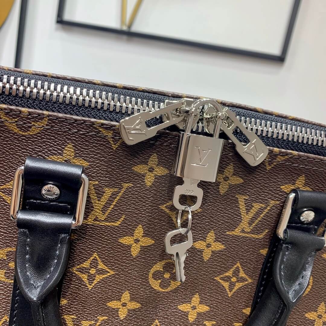 LV Keepall Bandoulière 55