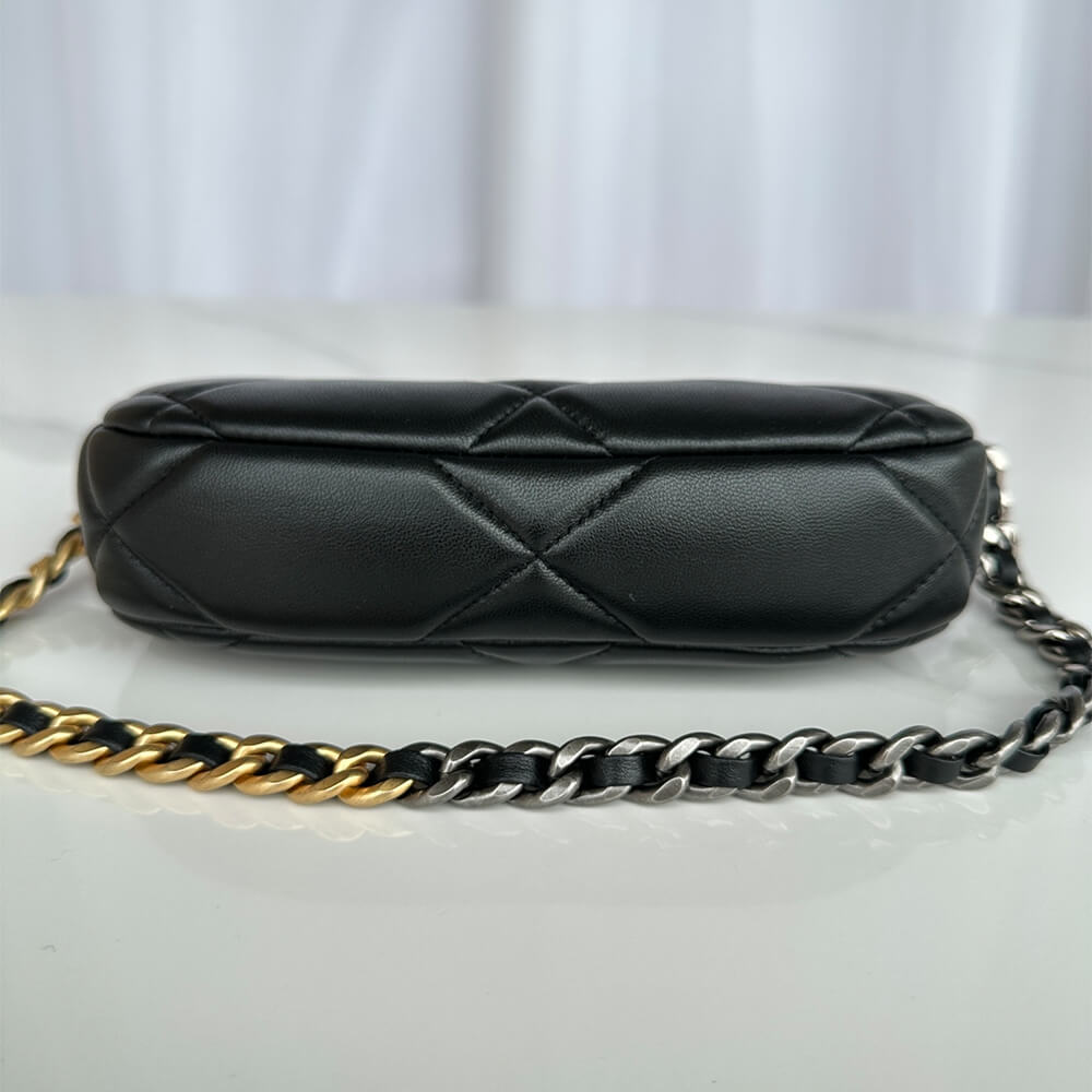 Ch*el 19 chain bag