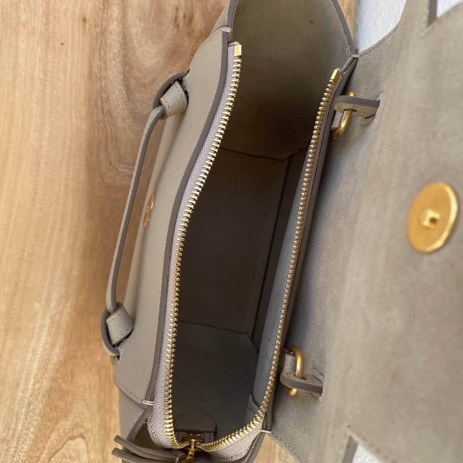 Ce**e nano belt bag