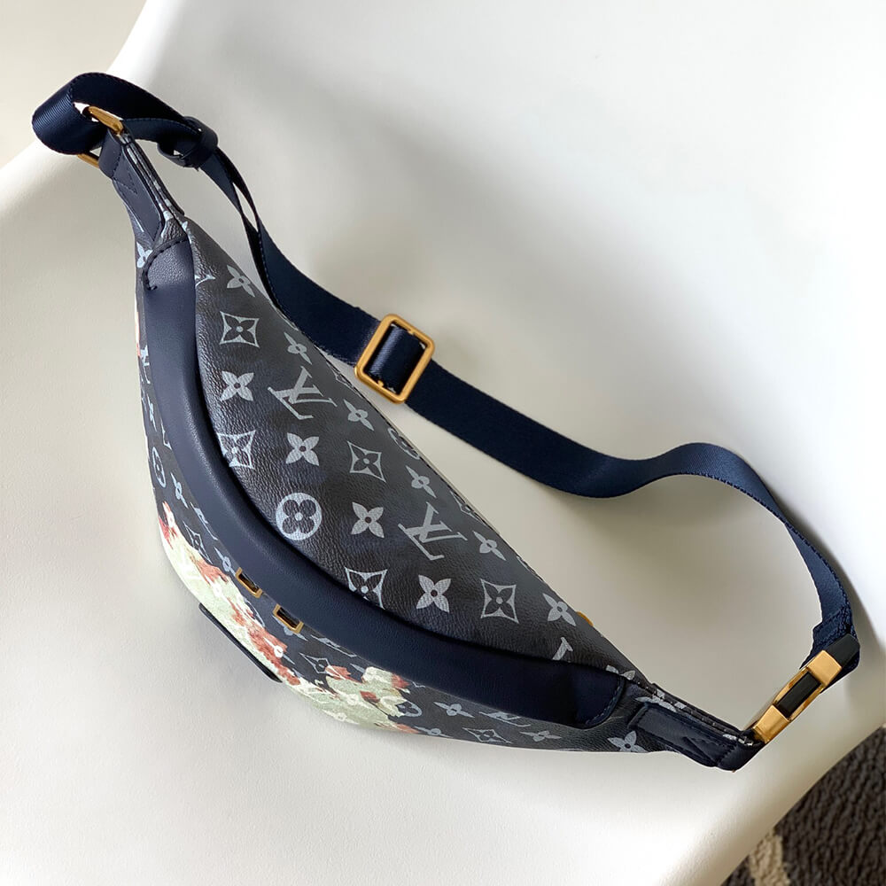 LV Discovery Bumbag PM 