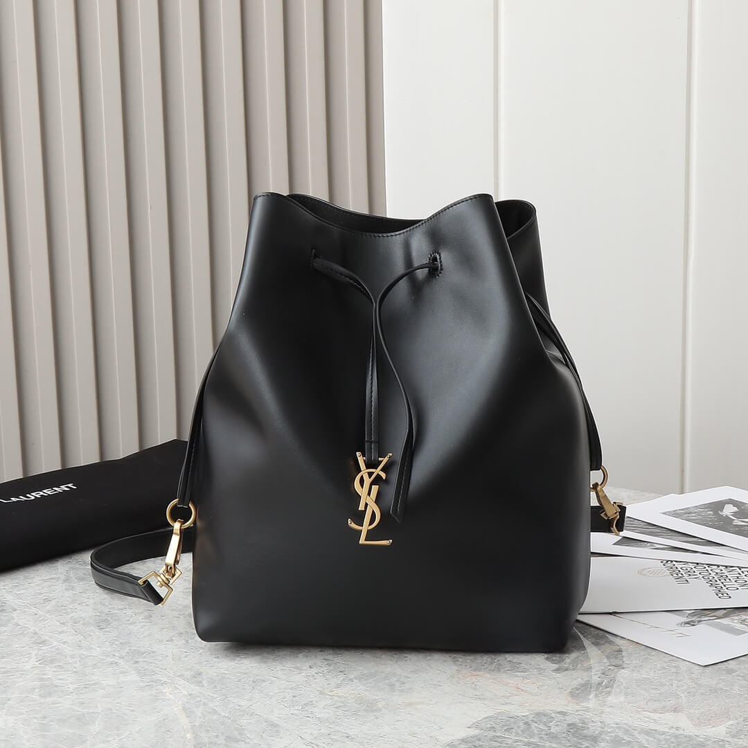 YSL PARIS VII pochon in lambskin