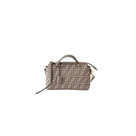 Fendi By The Way Selleria Medium